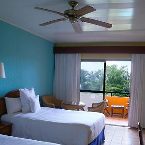 Habitación con Cama King